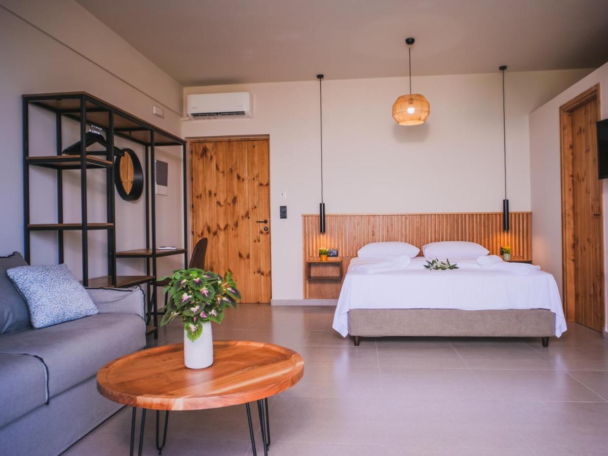Ferienwohnung Petrichor Kalamata Exterior foto